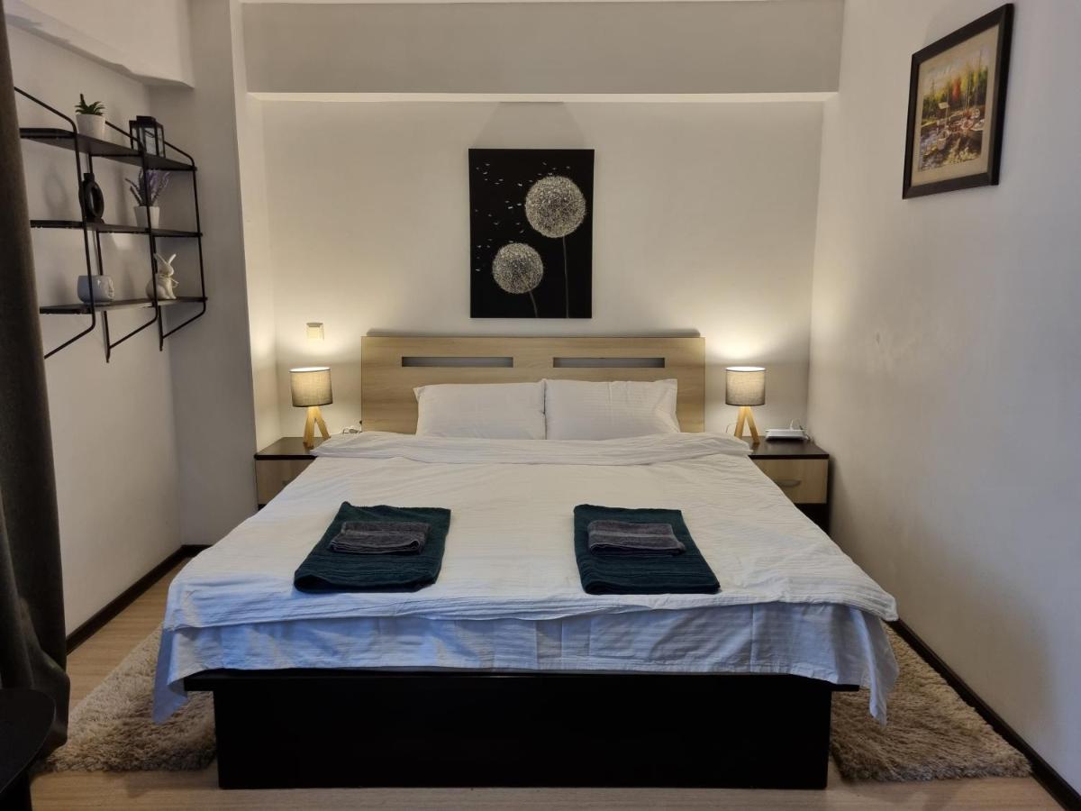 Central & Comfy, Peaceful Apt In ياش المظهر الخارجي الصورة